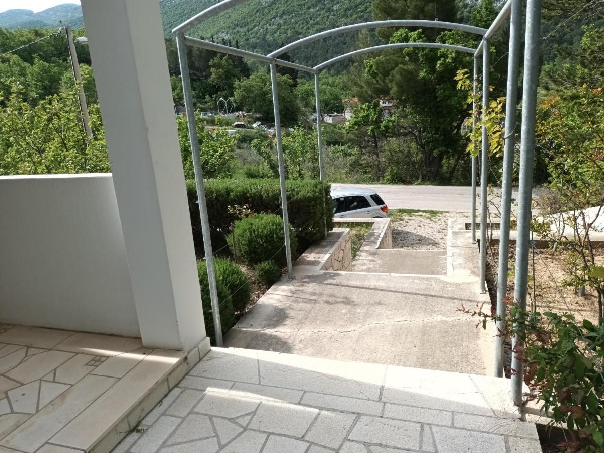 Kuca Za Odmor Maka Villa Kučiće Eksteriør bilde